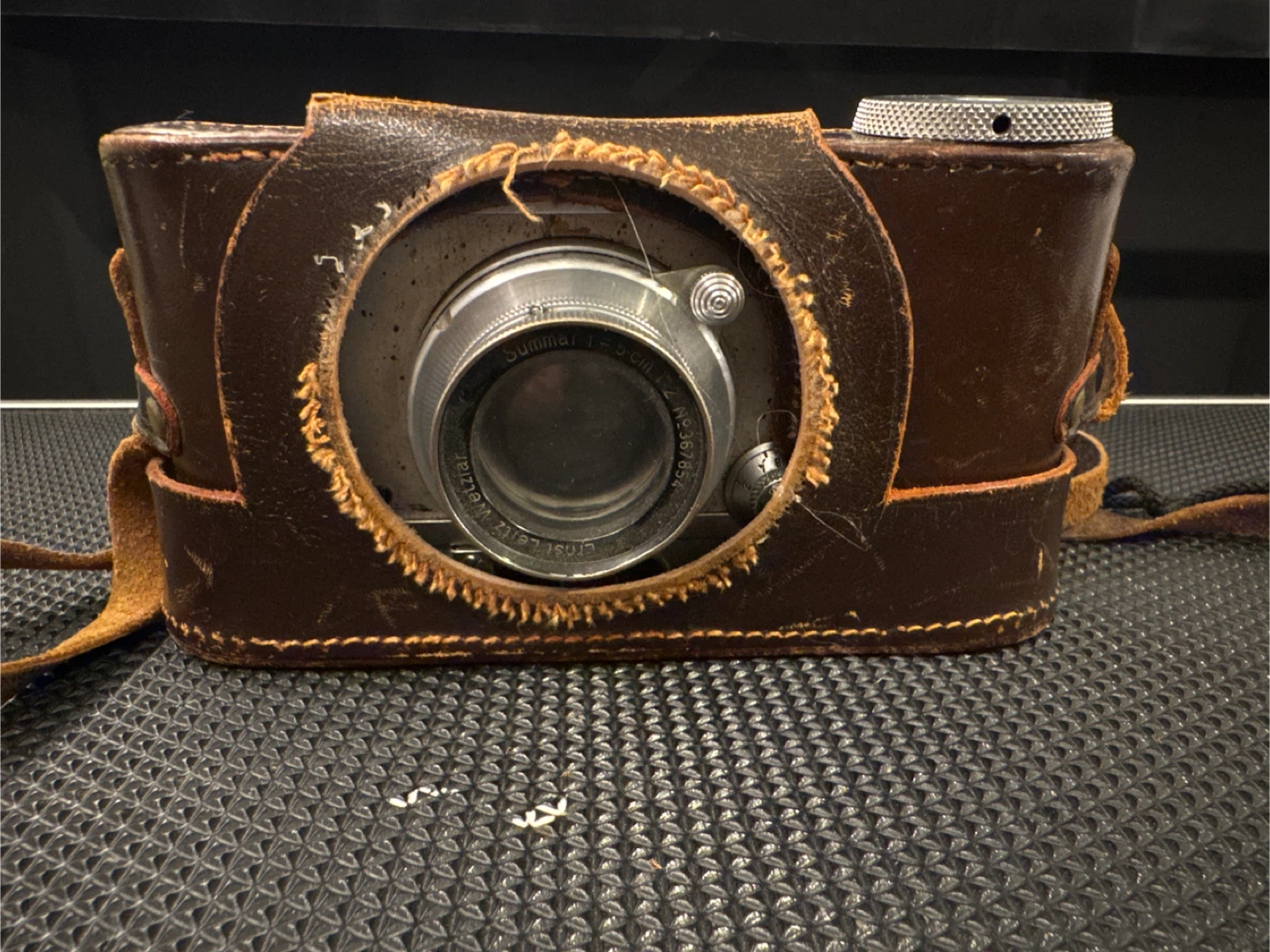 Sekonic Light Meter and Vintage Camera with Leather Case - photo 3