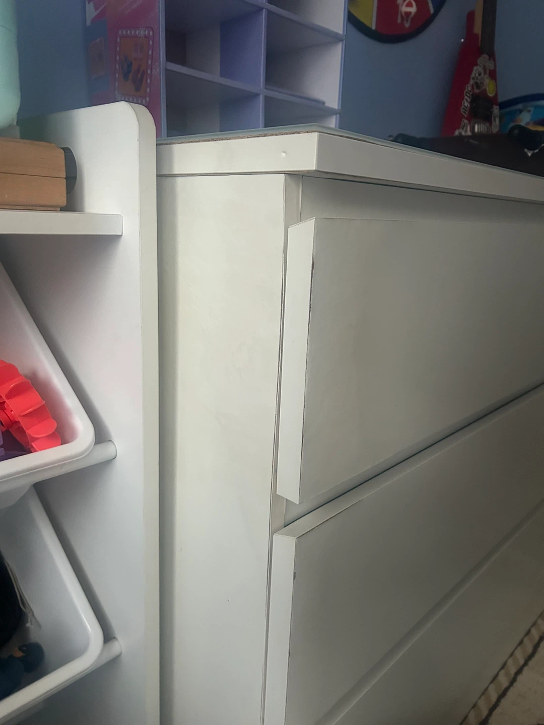 White 6-Drawer Dresser - photo 3