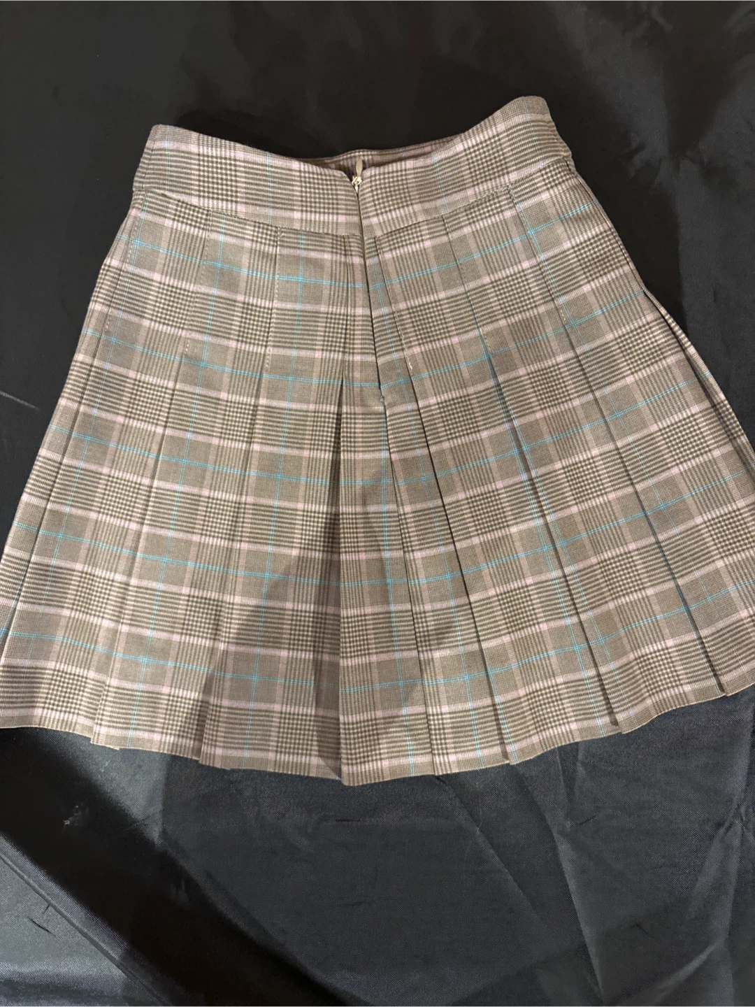 Sunday Best Plaid Pleated Mini Skirt - Size 00 - photo 3