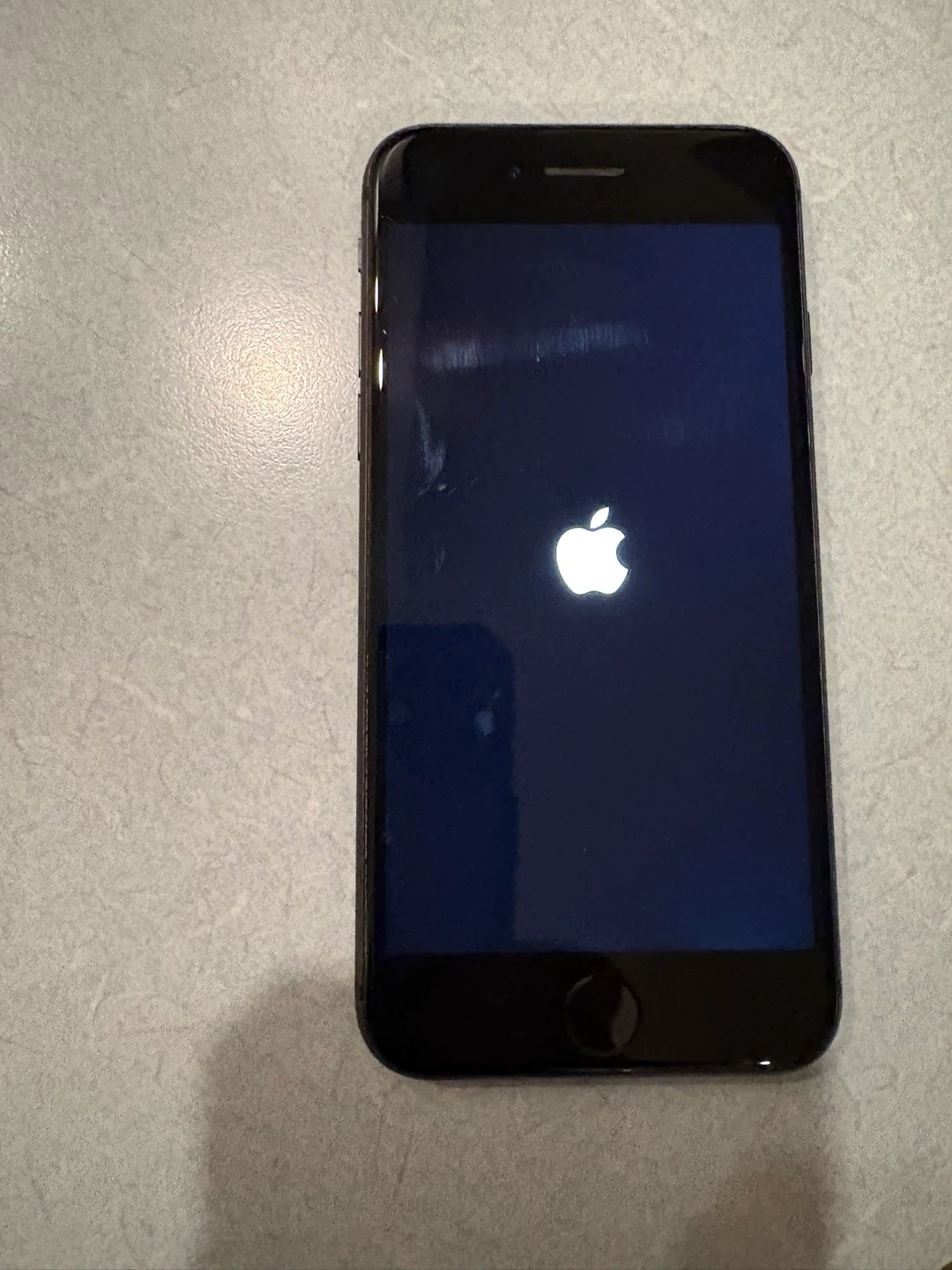 Apple iPhone 8