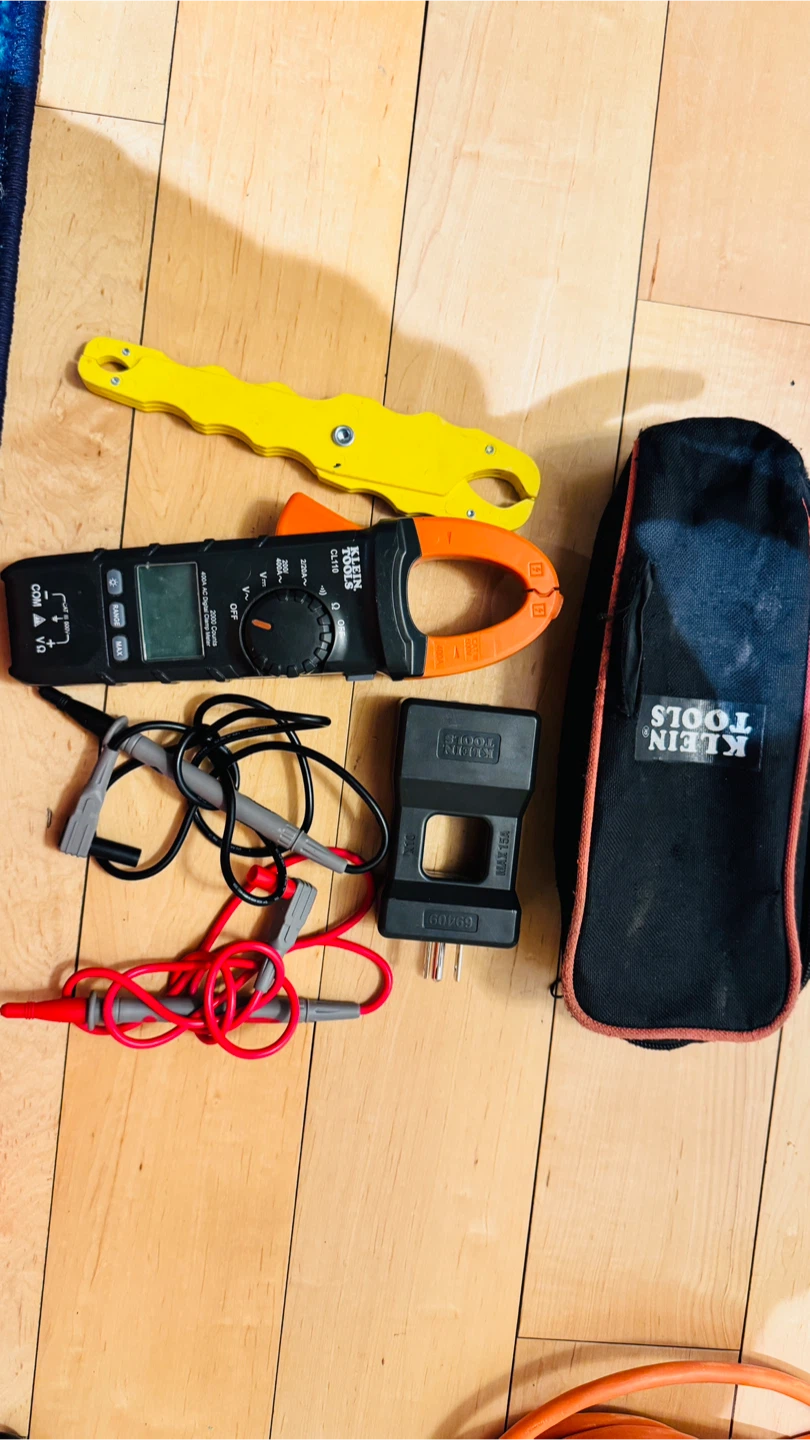 Klein Tools CL110 Digital Clamp Meter with Accessories