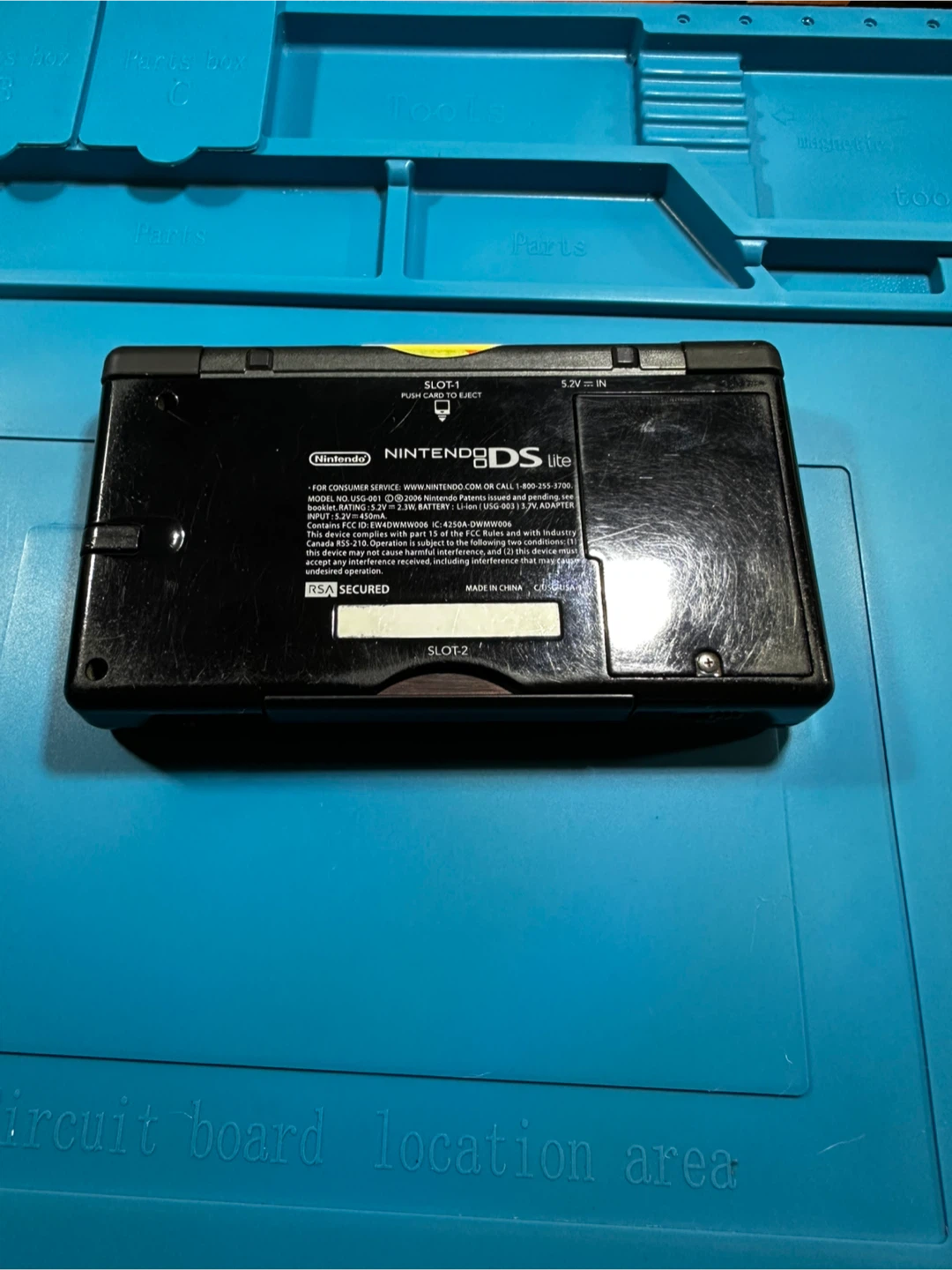 Nintendo DS Lite - Pokémon Special Edition - photo 3