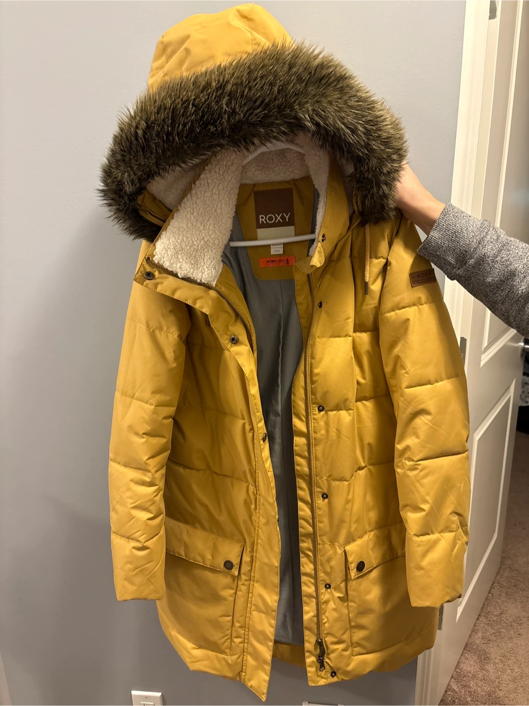 Roxy Yellow Puffer Parka Jacket with Faux Fur Hood