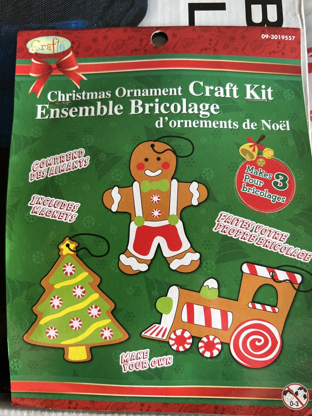 New-Christmas Ornament Craft Kit - Makes 3