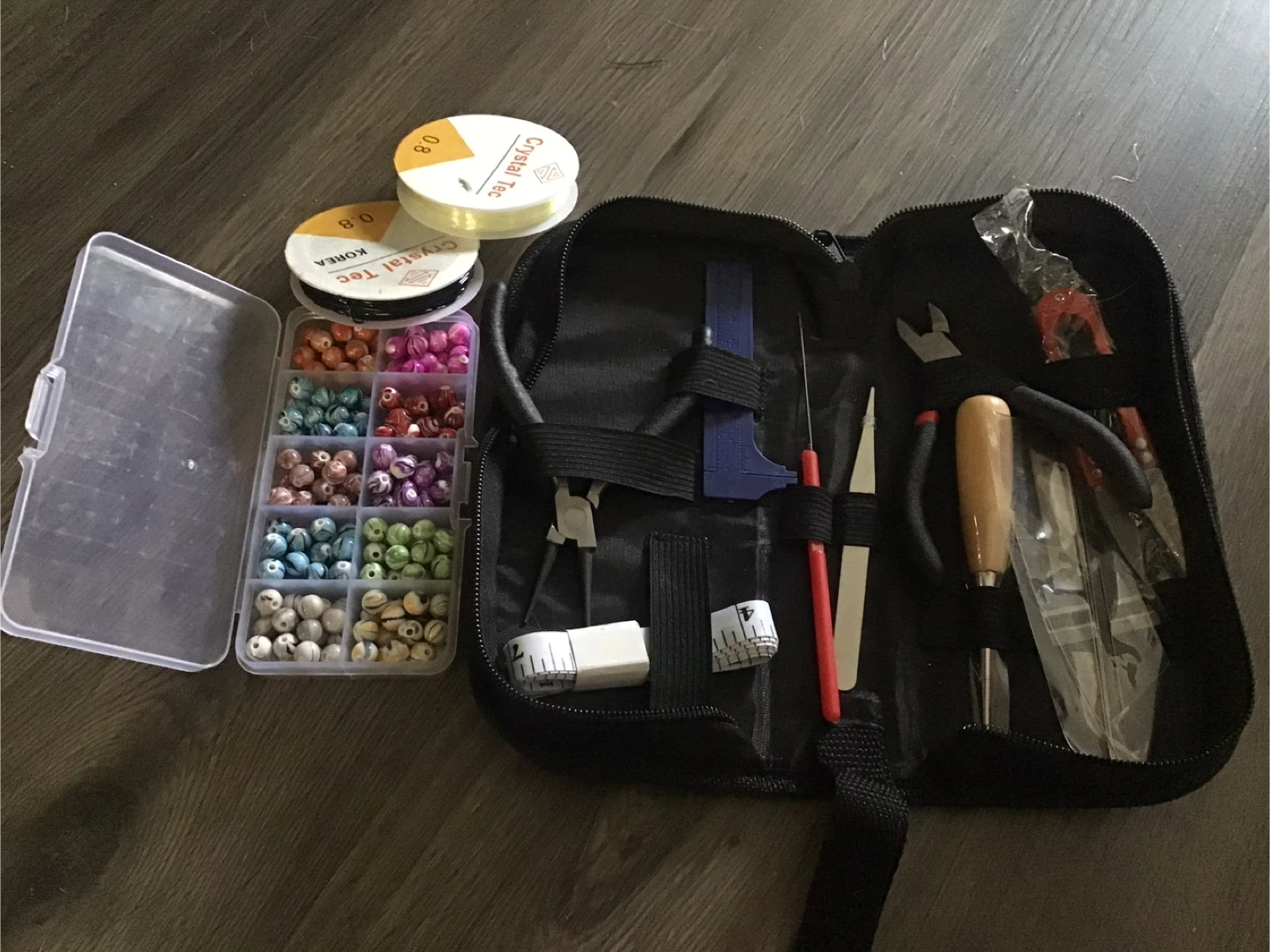 Bead Crafting Kit with Assorted Beads and Tools