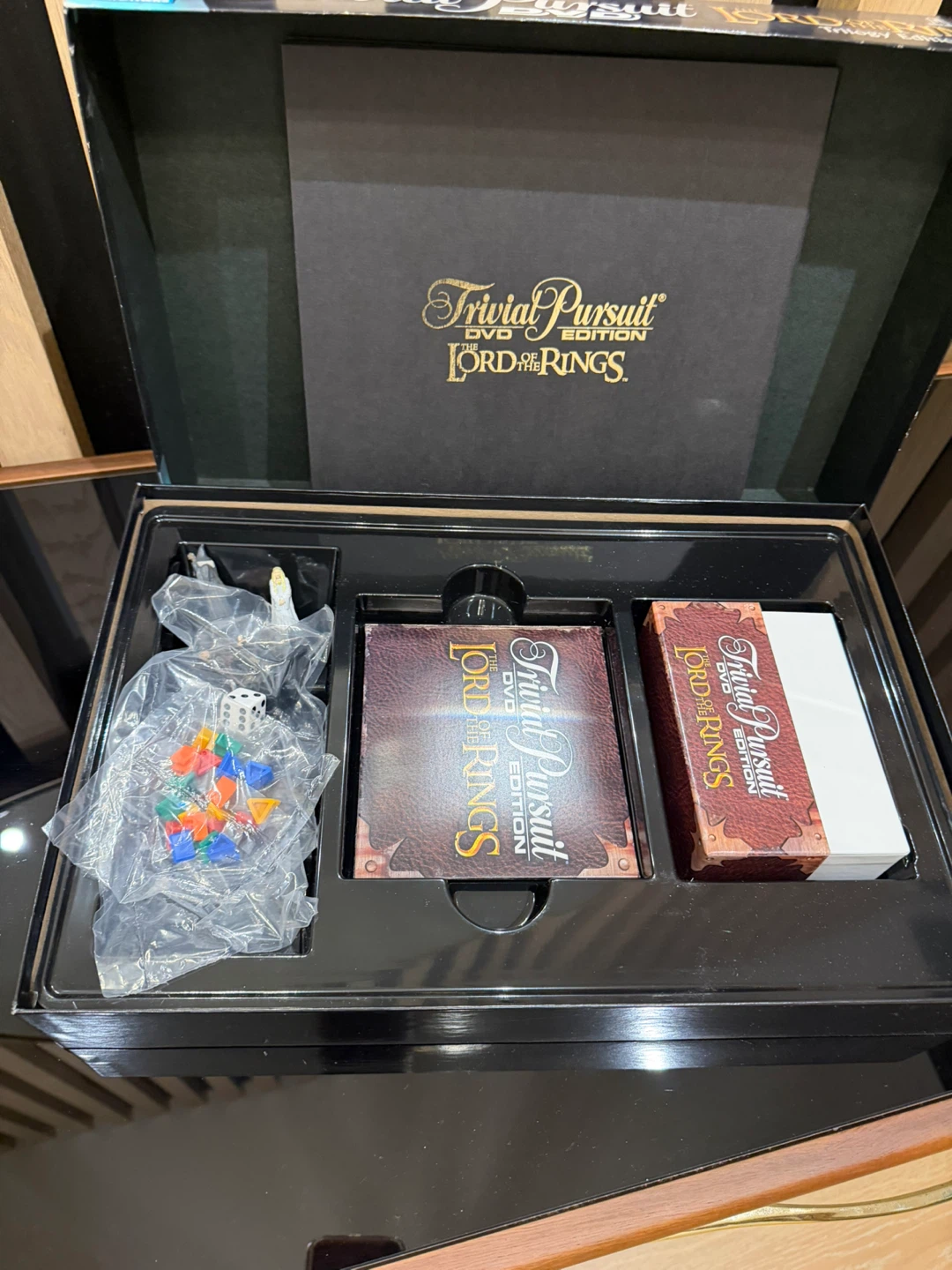 Trivial Pursuit DVD The Lord of the Rings  Game - photo 2