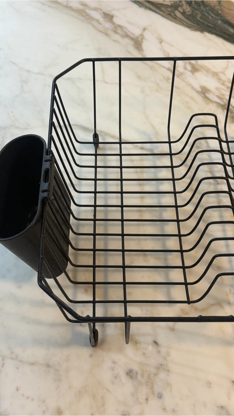 Dish dryer