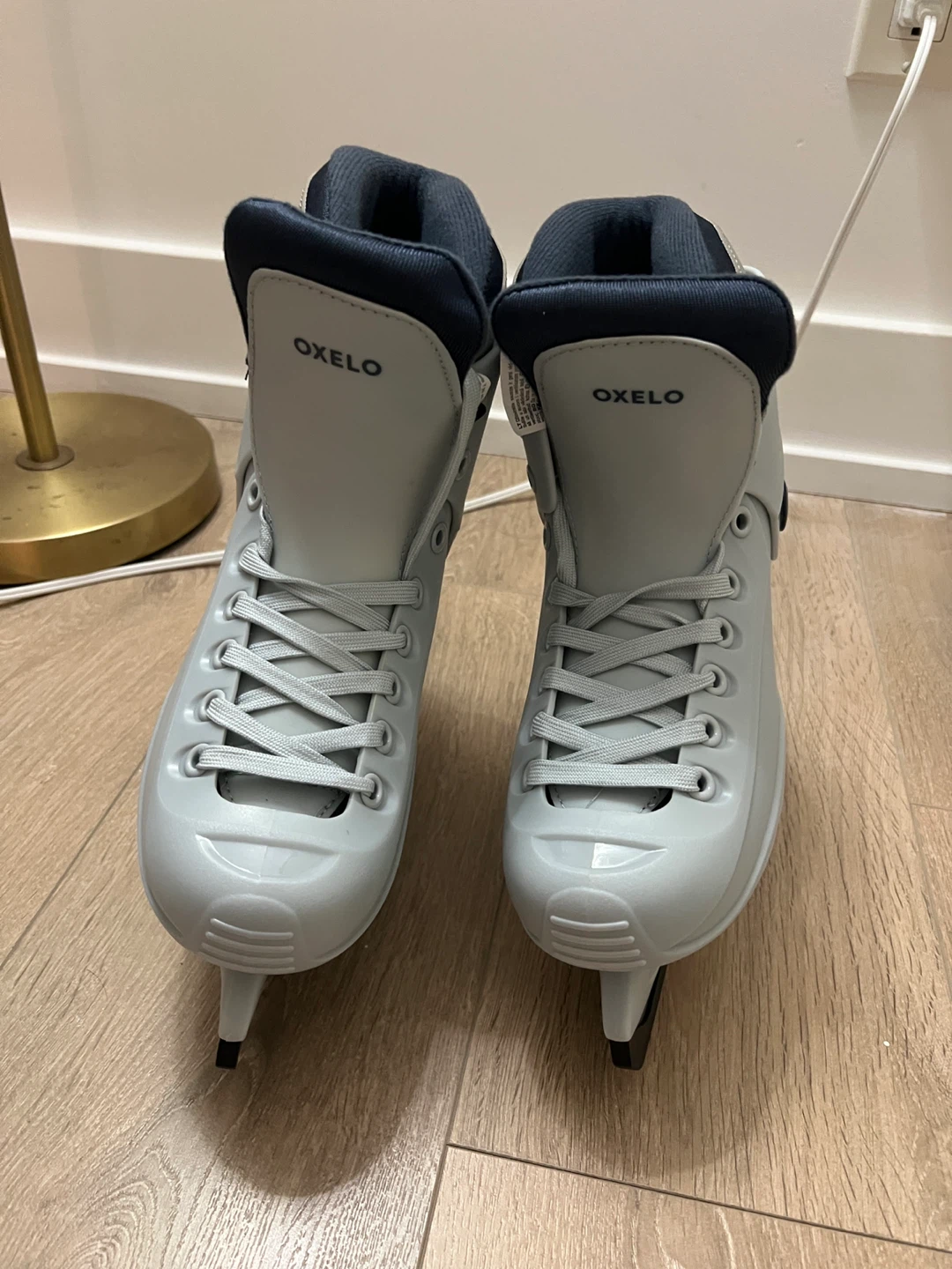 Oxelo Ice Skates - Women Size 6.5/37 - photo 2