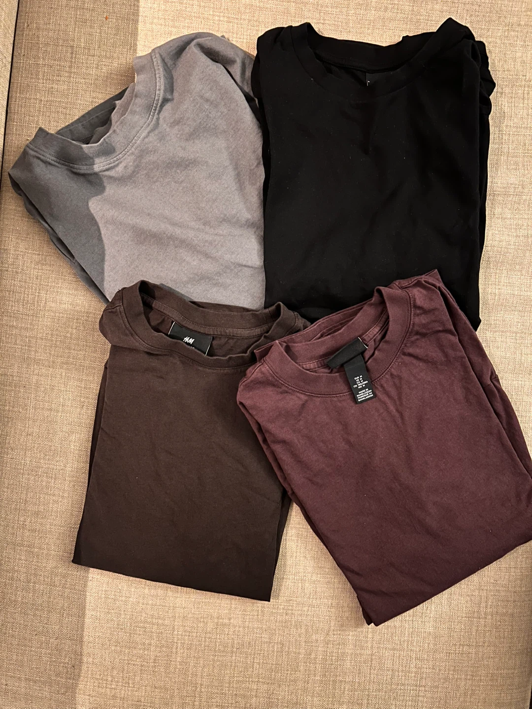 H&M 4 T-Shirts (Grey, Black, Brown, Burgundy)