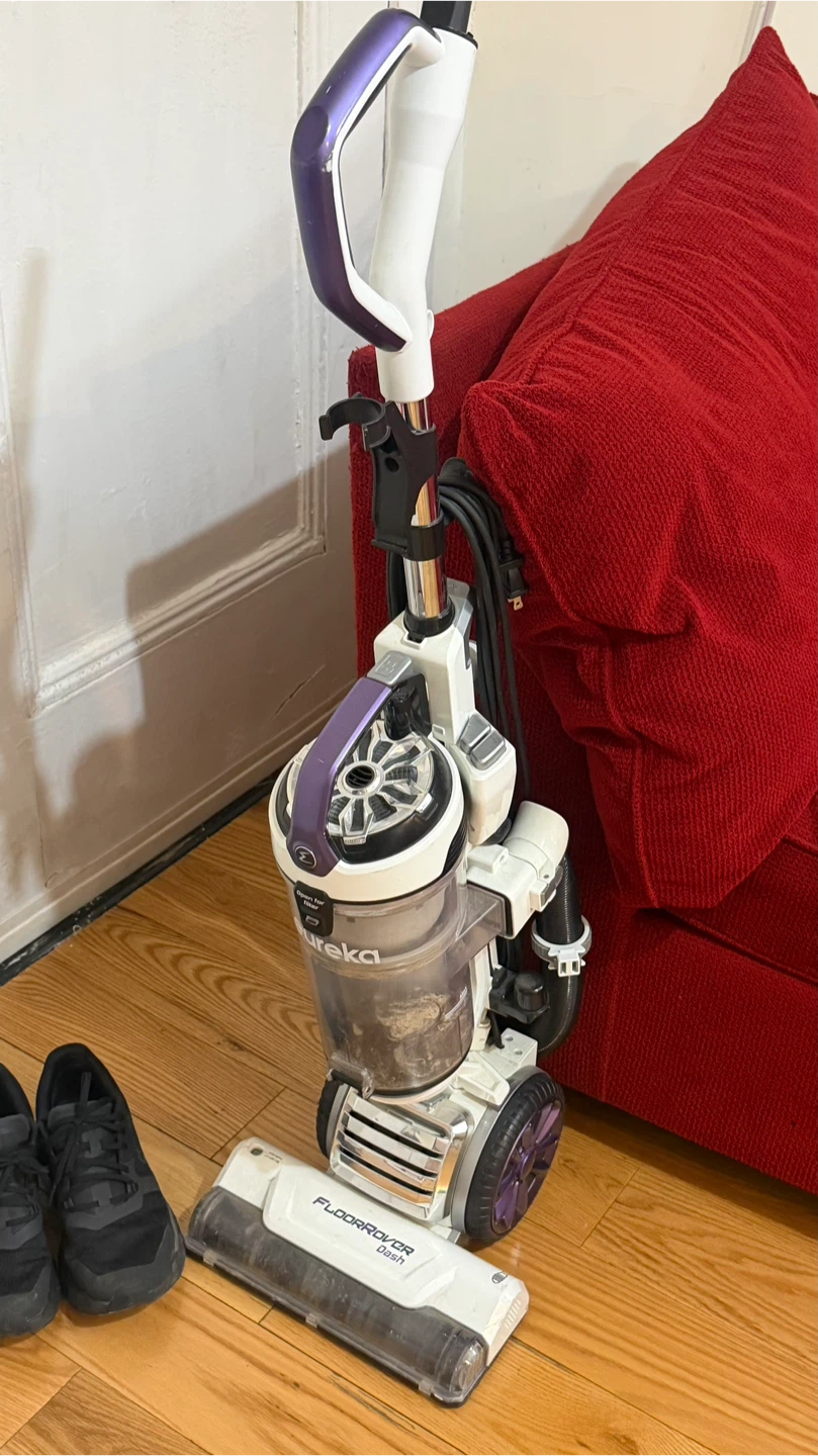 Eureka Vacuum cleaner