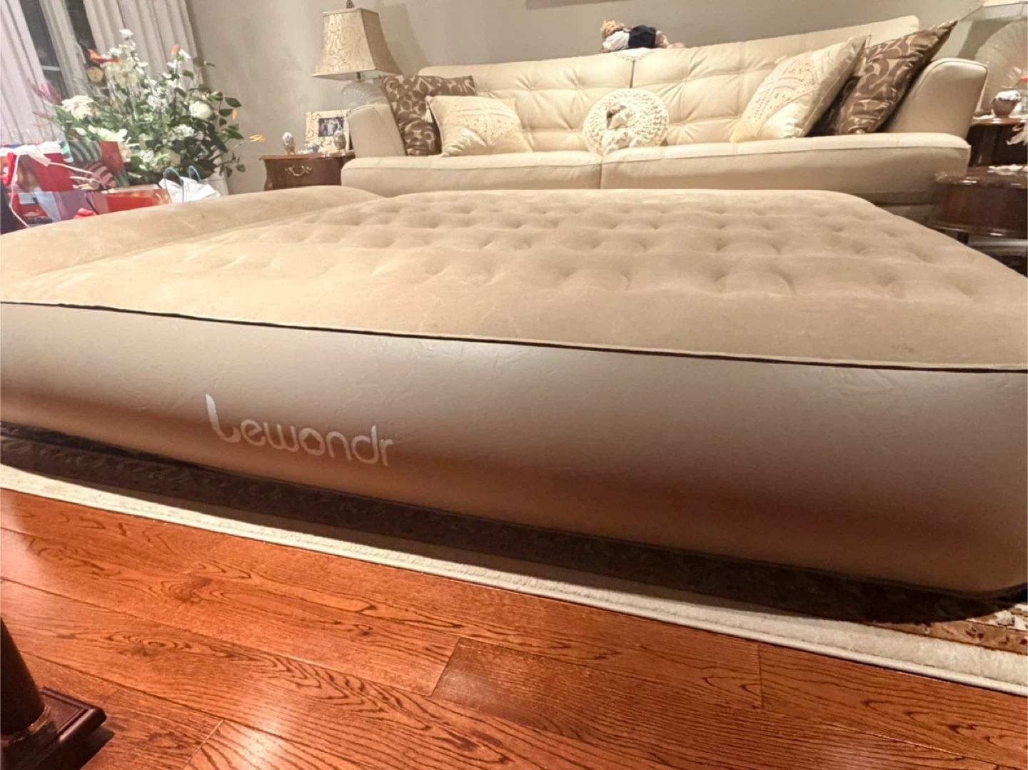 Lewondr Inflatable Queen Air Mattress - photo 4