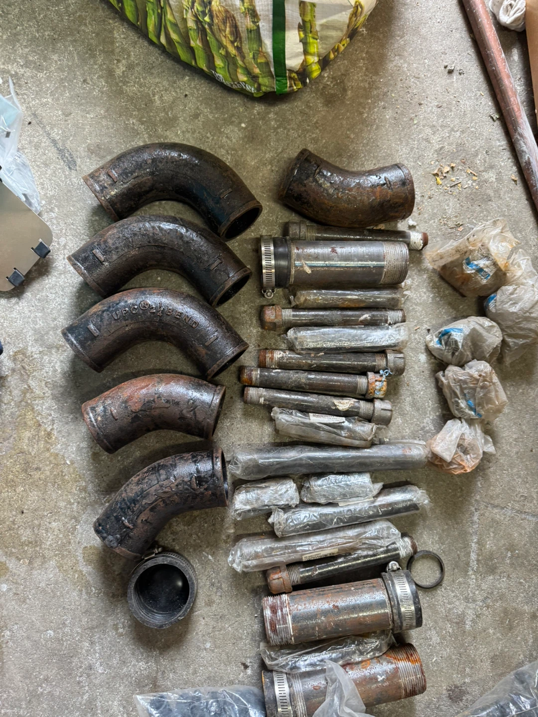Assorted Pipe Fittings and Pipes - photo 4