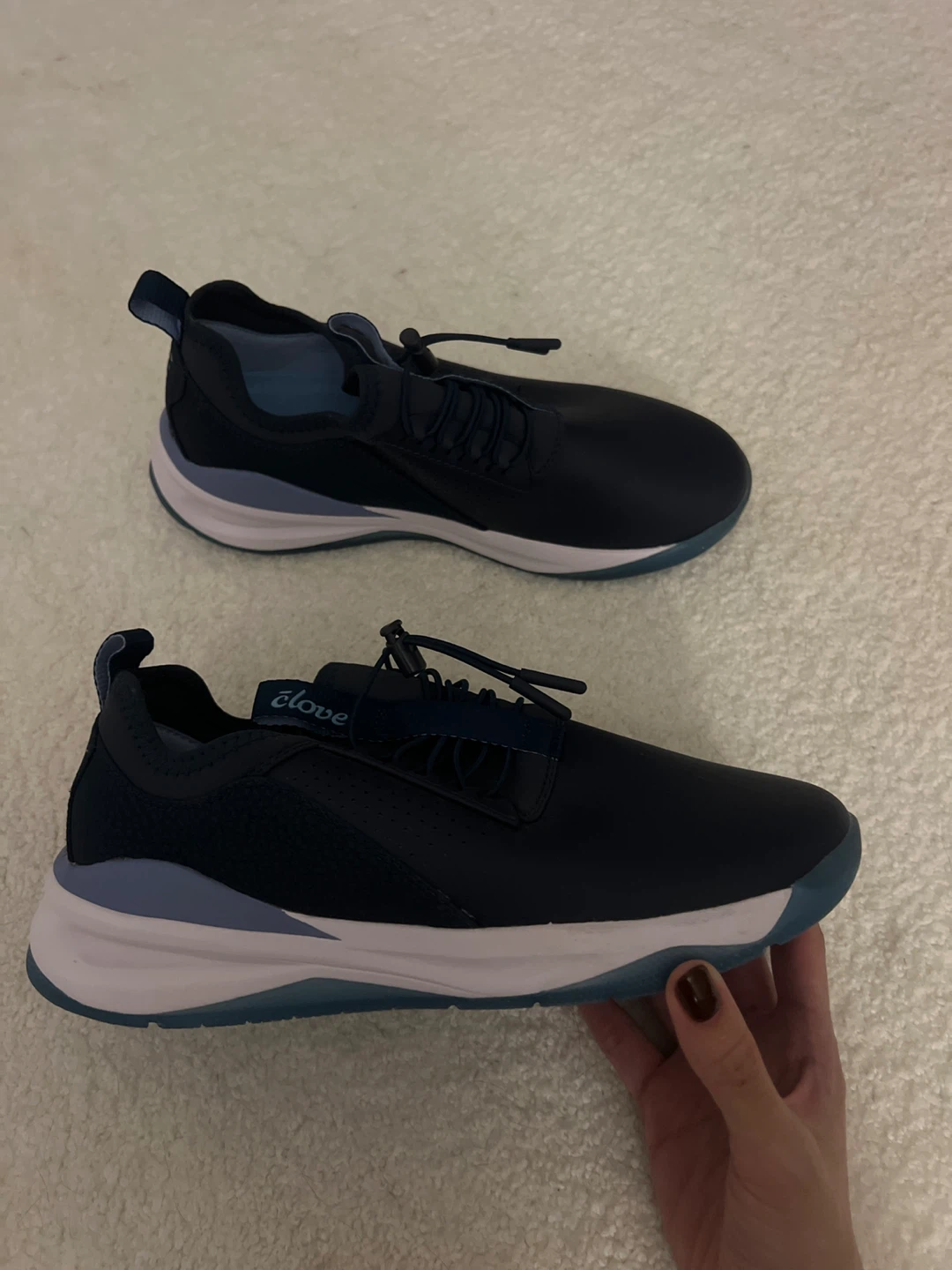 Clove Women's Classic Navy Shoes W9/M7.5
