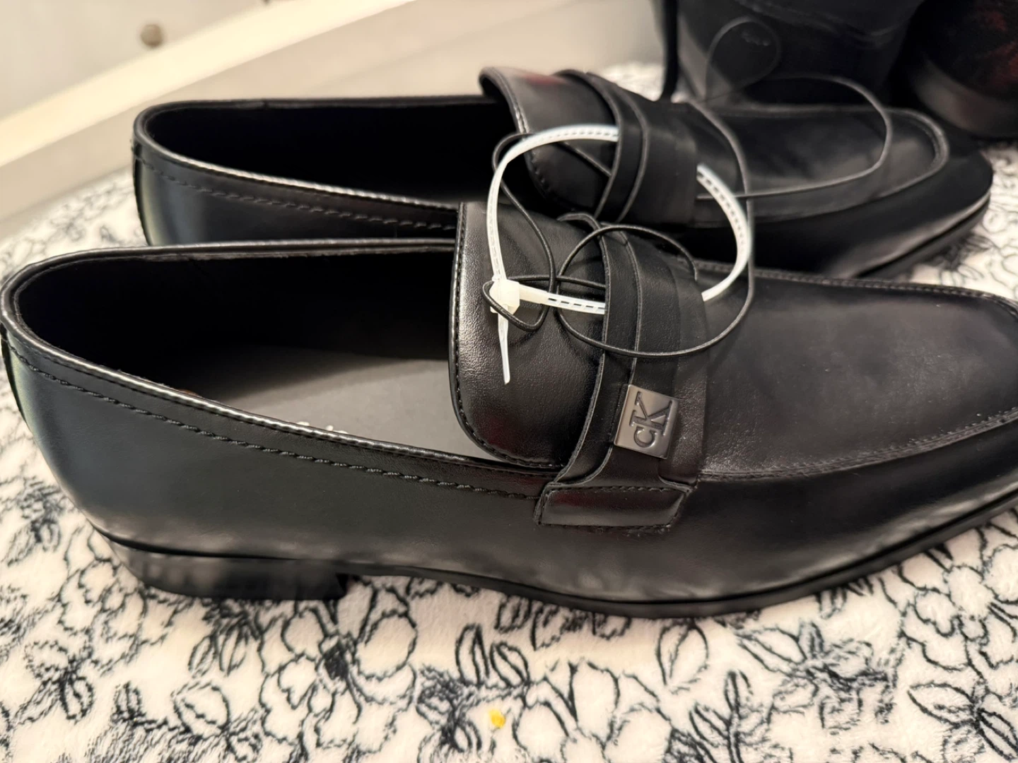 Calvin Klein Black Loafers - Size 12 - photo 3