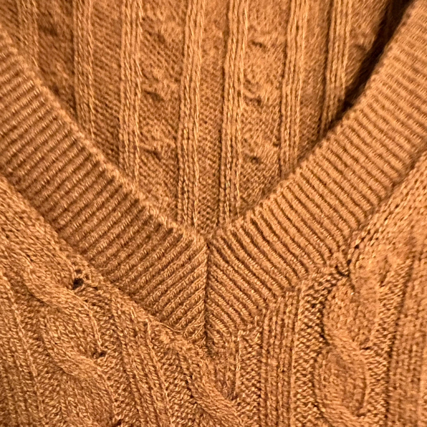 Tommy Hilfiger Cable Knit V-Neck Sweater - XXL - photo 4