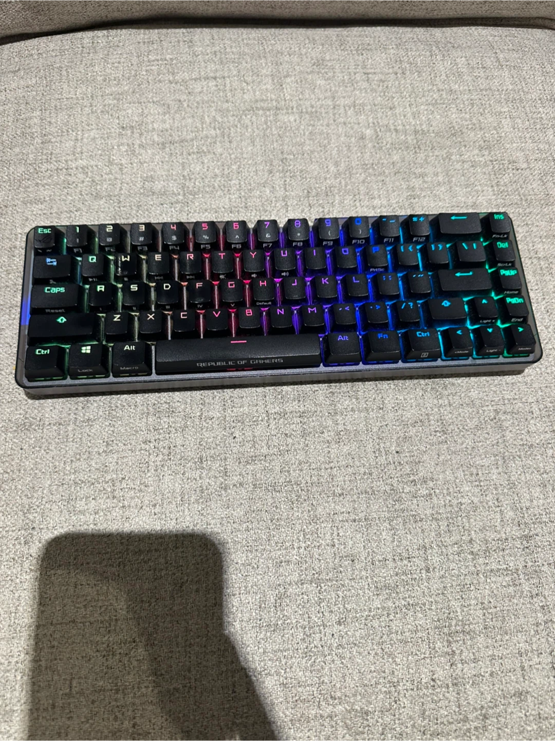 ASUS ROG Falchion Wireless Mechanical Keyboard - photo 5