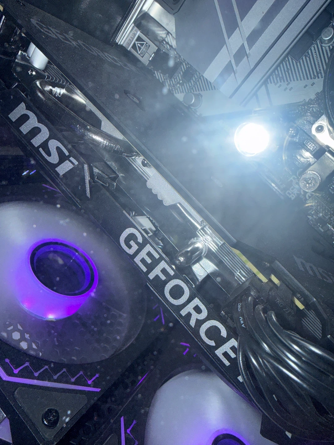 Pc AMD Ryzen 5 5600X, RTX 4060, 32GB RAM - photo 2