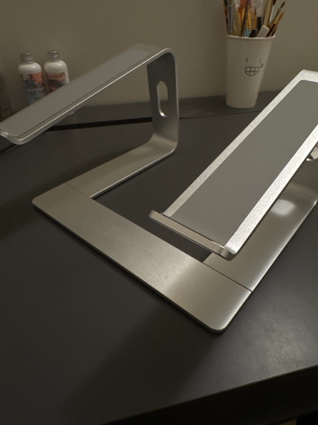 Aluminum Laptop Stand - photo 2