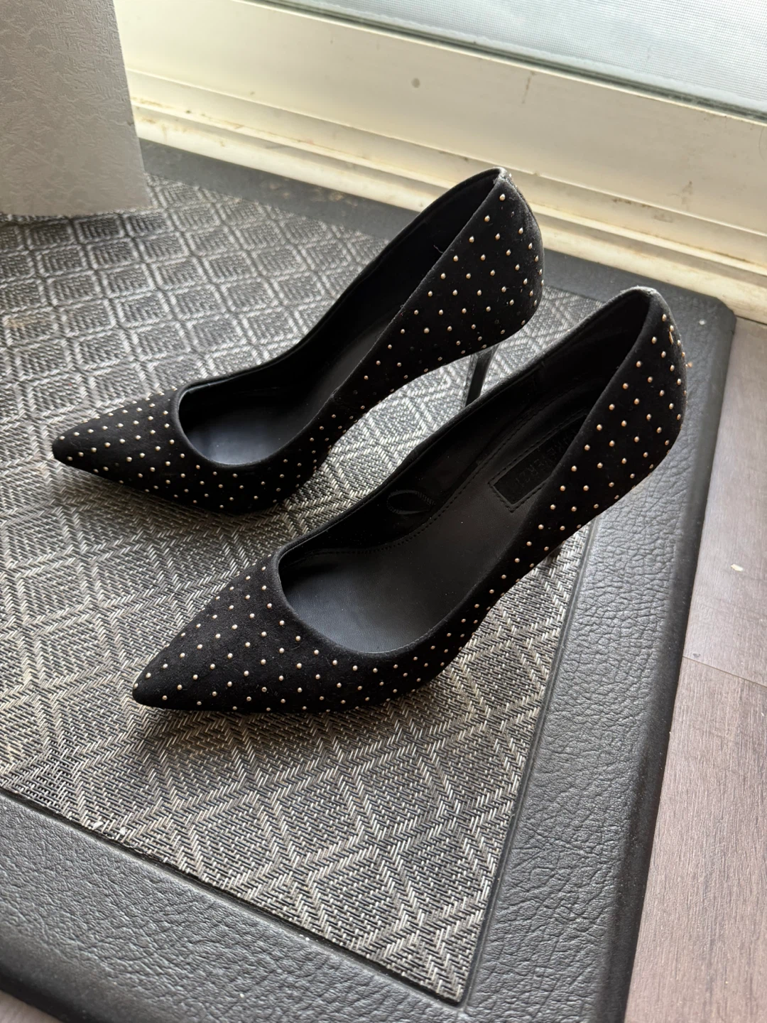Black Studded High Heel Pumps size 7