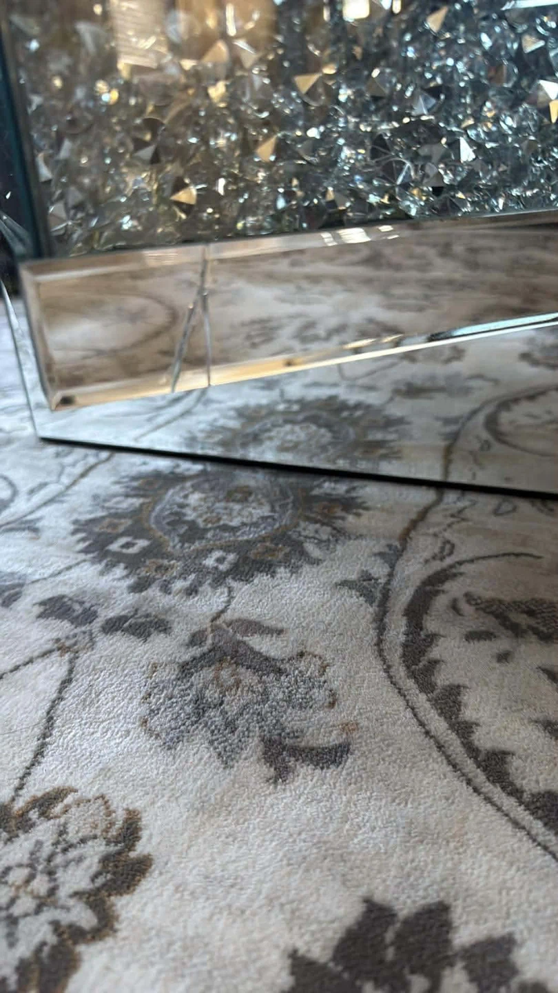 Crushed Diamond Mirrored Coffee Table - photo 3