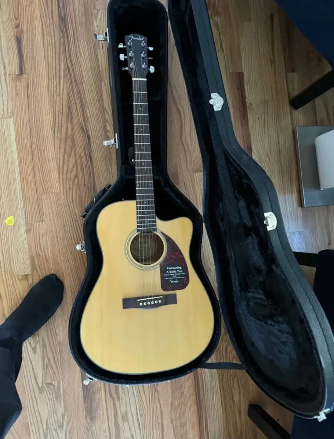 Fender Acoustic Guitar with Case