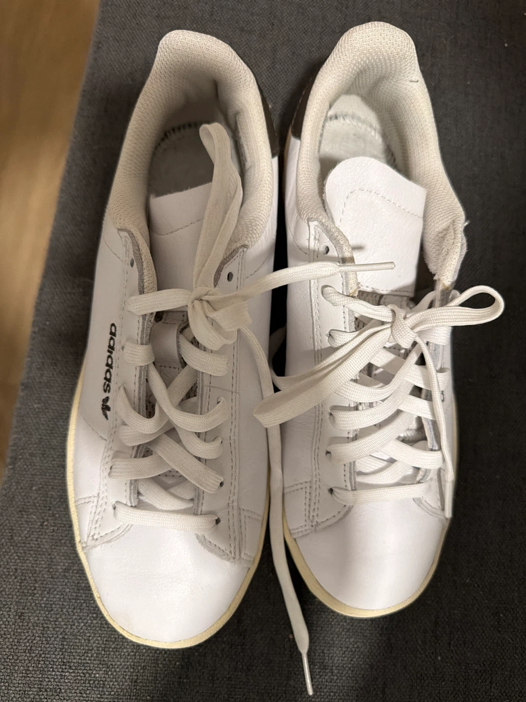 Mens Adidas White Leather Campus Sneakers size 7 - photo 3