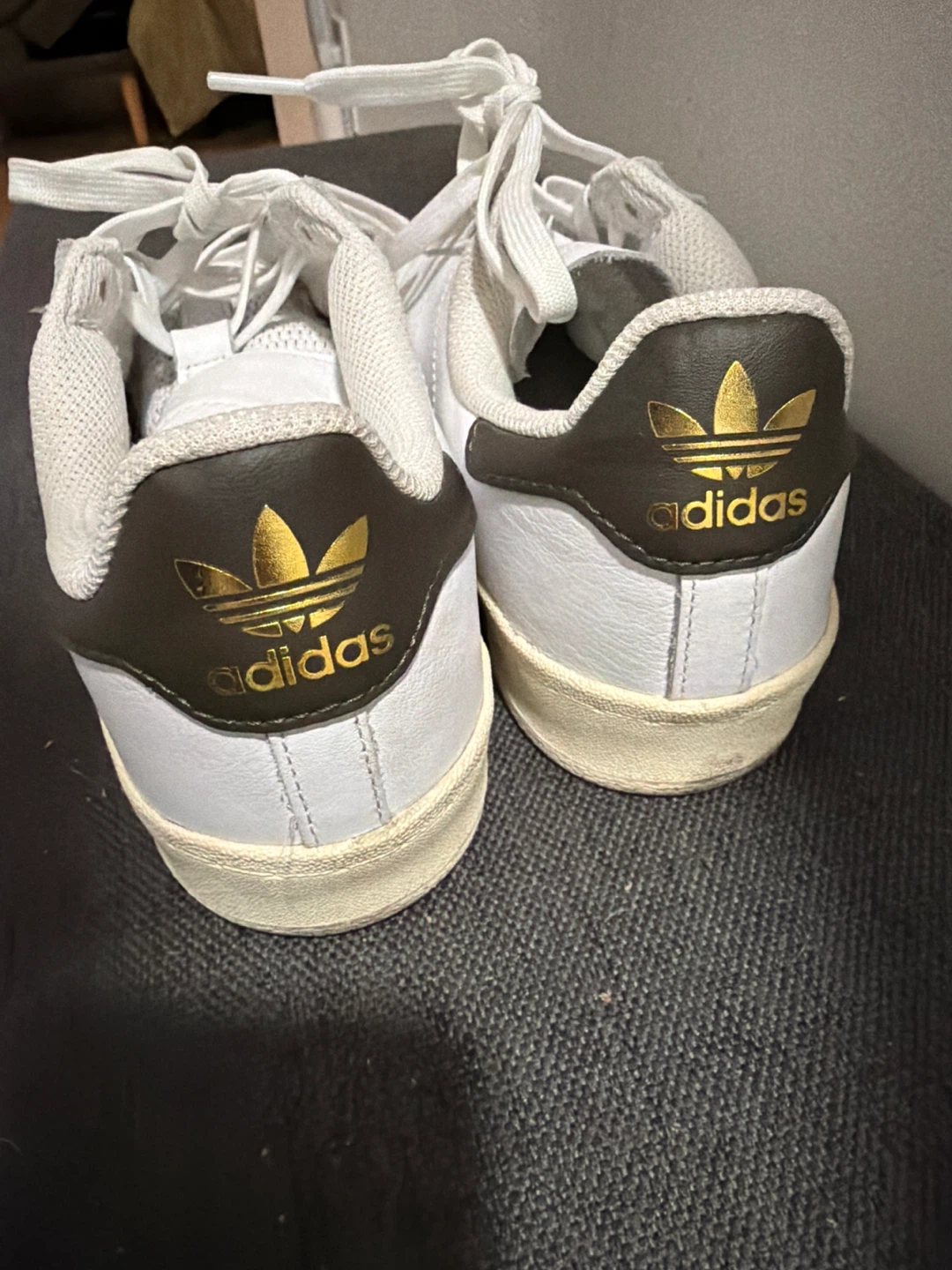 Mens Adidas White Leather Campus Sneakers size 7 - photo 4