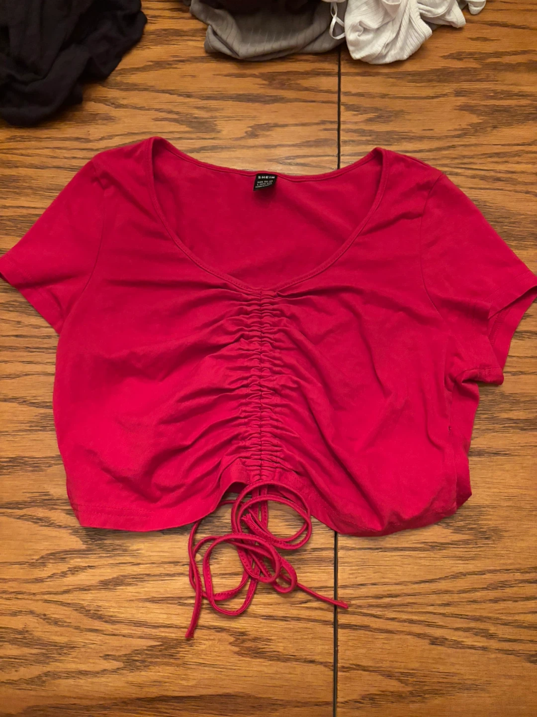 SHEIN Red Drawstring Cropped Top
