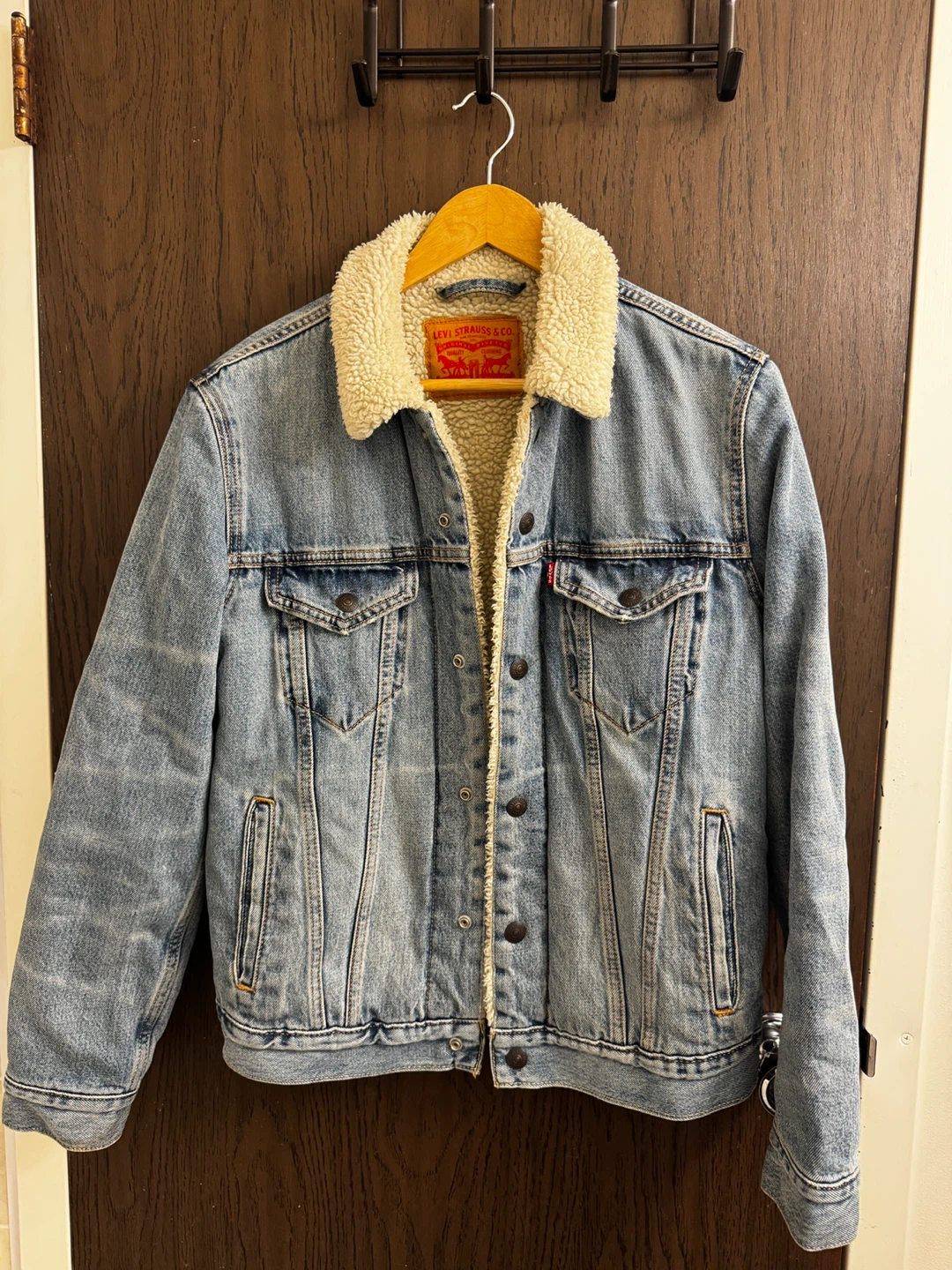 Levi's Denim Sherpa Lined Trucker Jacket - photo 3