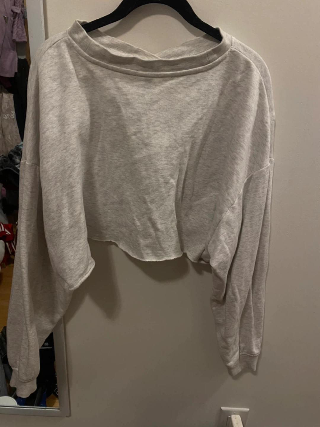 Divided by H&M Grey Sacramento Cropped Sweatshirt - Size L - photo 2