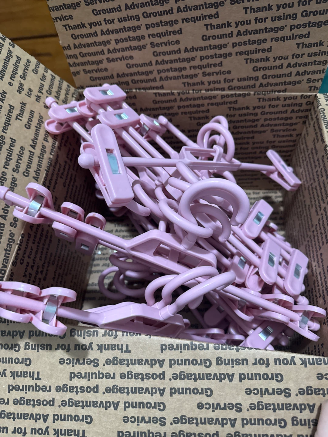 POZEAN Plastic Pant Hangers with Clips, 30 Pack, Pink - photo 3