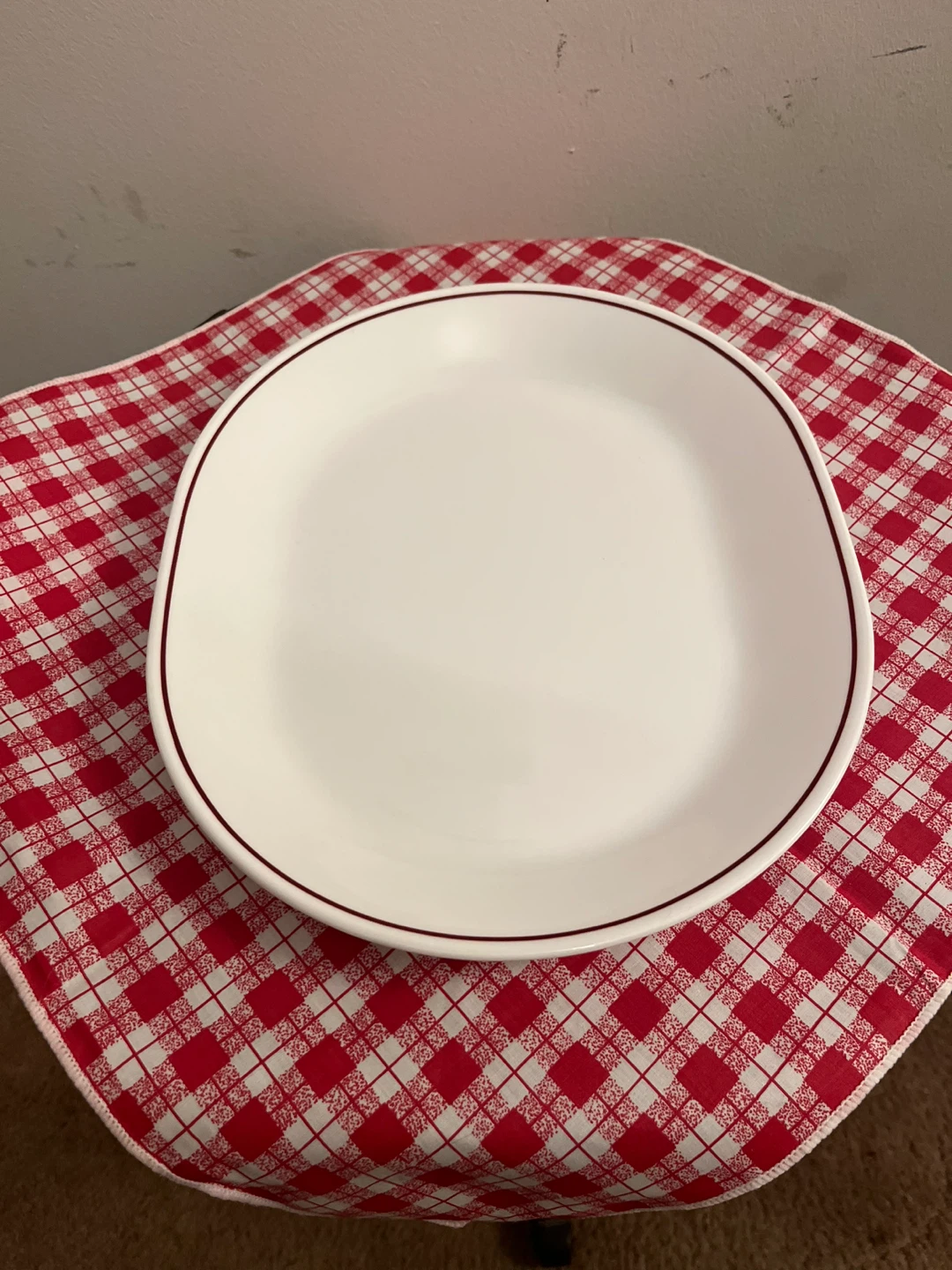 Corelle Burgandy Rose platter