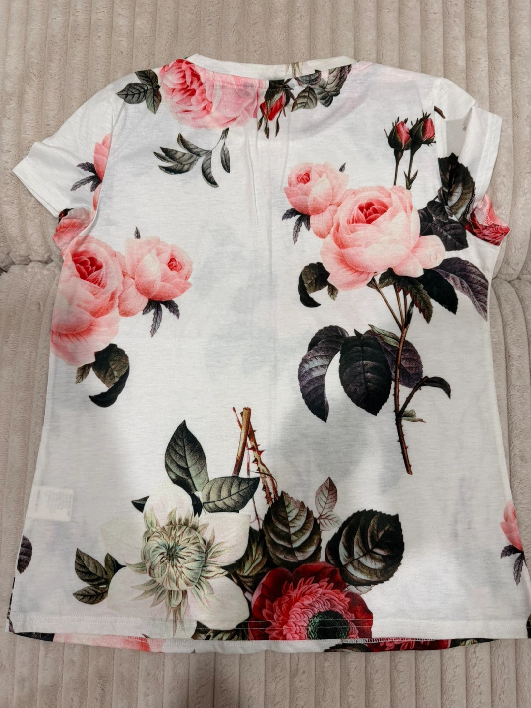 SHEIN White Rose Print T-Shirt - photo 2