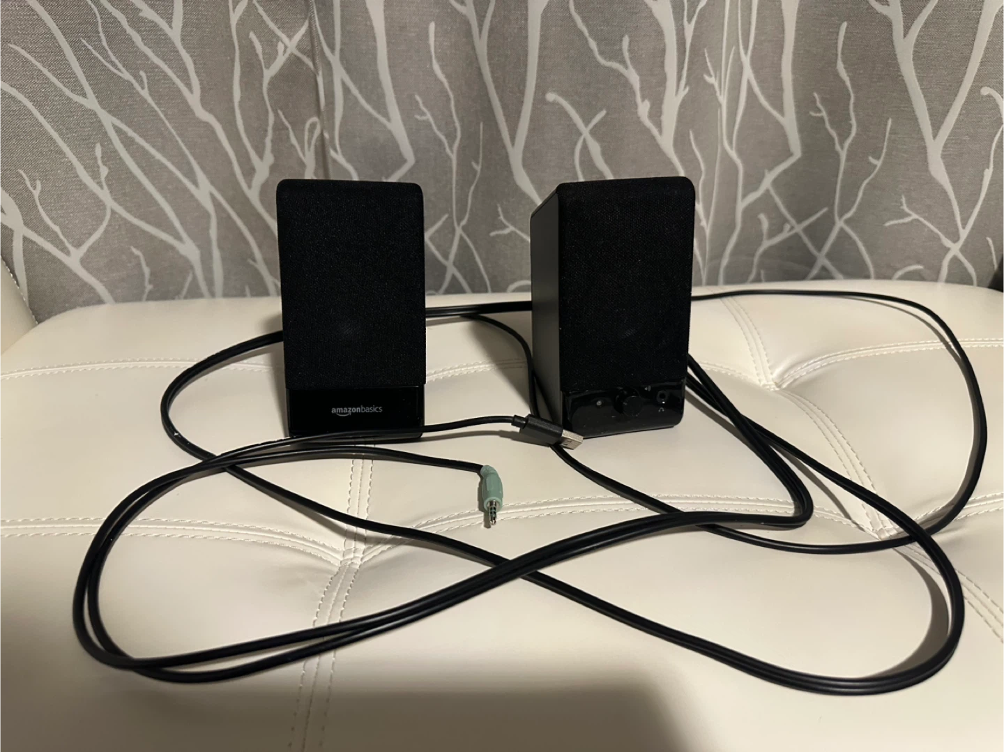 Amazon Basics Compact USB Powered Computer Speakers