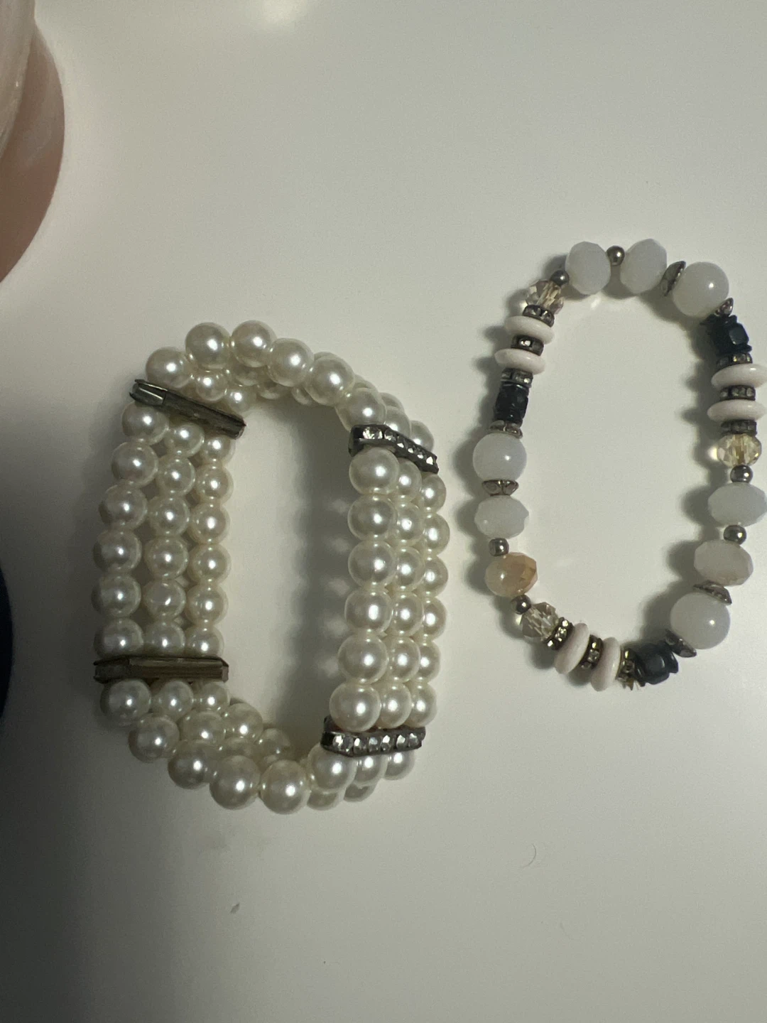 Set of 2 Bracelets - Faux Pearl & Mixed Bead
