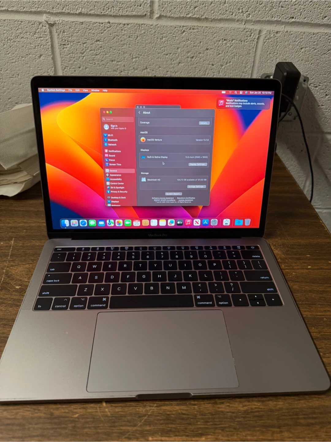 MacBook Pro - photo 2