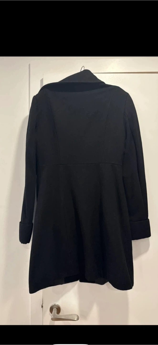 Black Women's Coat - photo 2