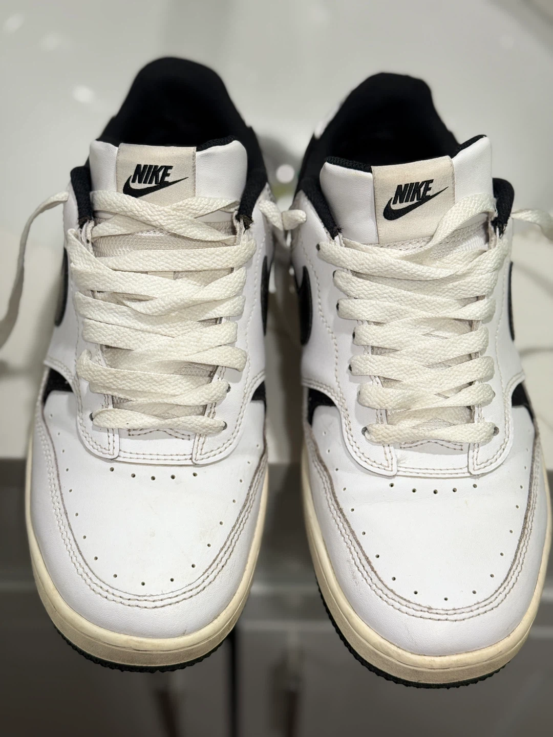 Nike White Black Sneakers - photo 4
