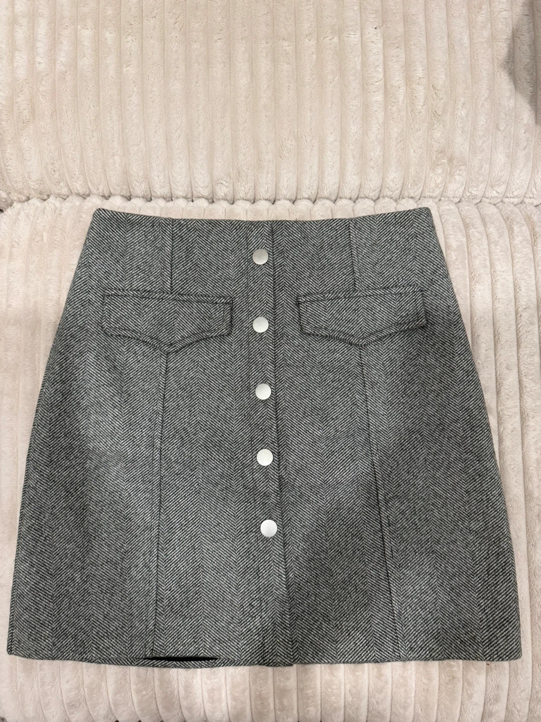 Gray Herringbone Mini Skirt - Size M