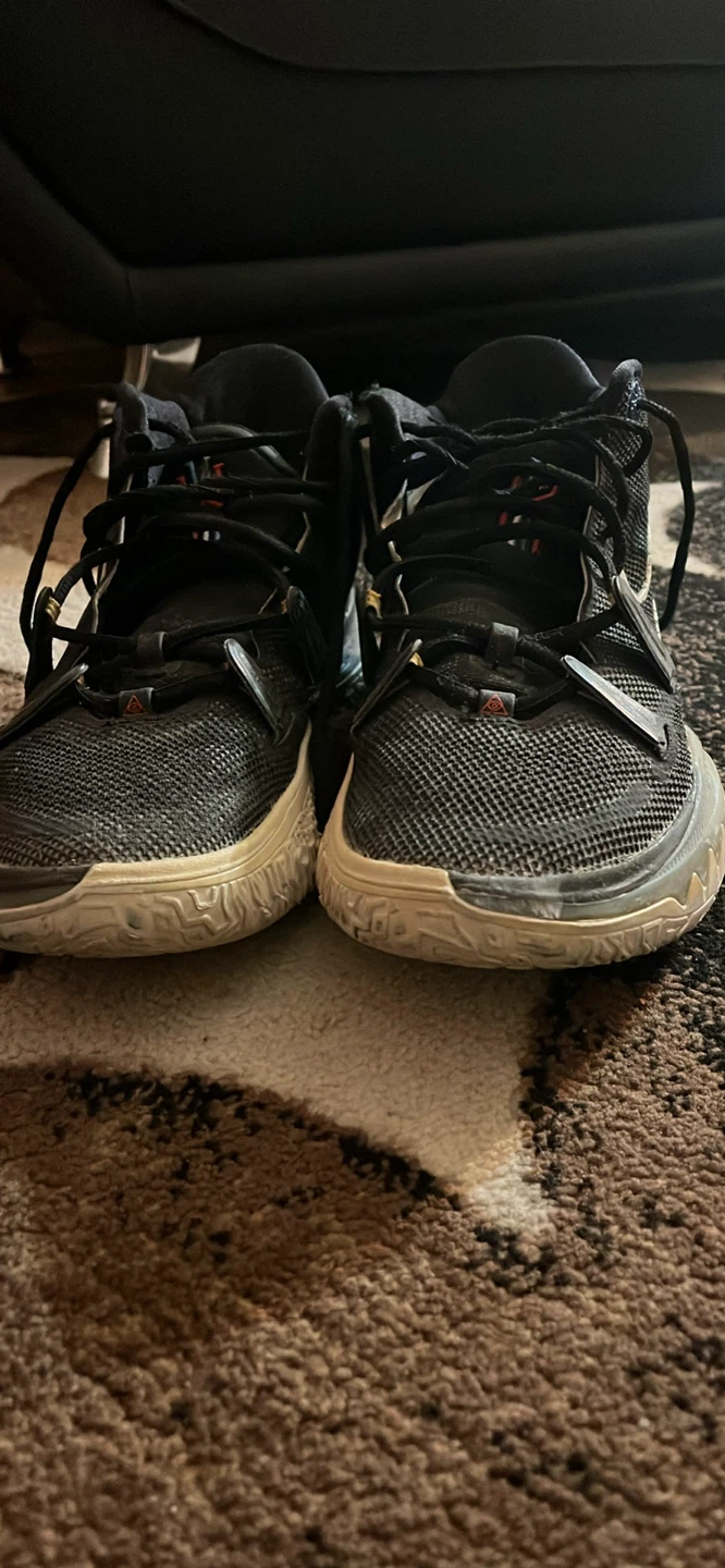 Nike Kyrie 7 Basketball Shoes - photo 4