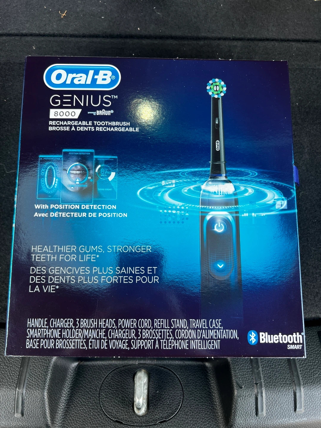 Oral-B GENIUS 8000 Rechargeable Toothbrush