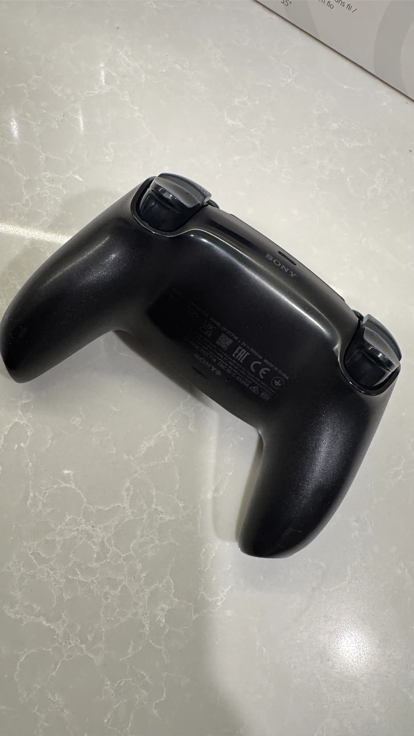 PS5 DualSense Controller - photo 3