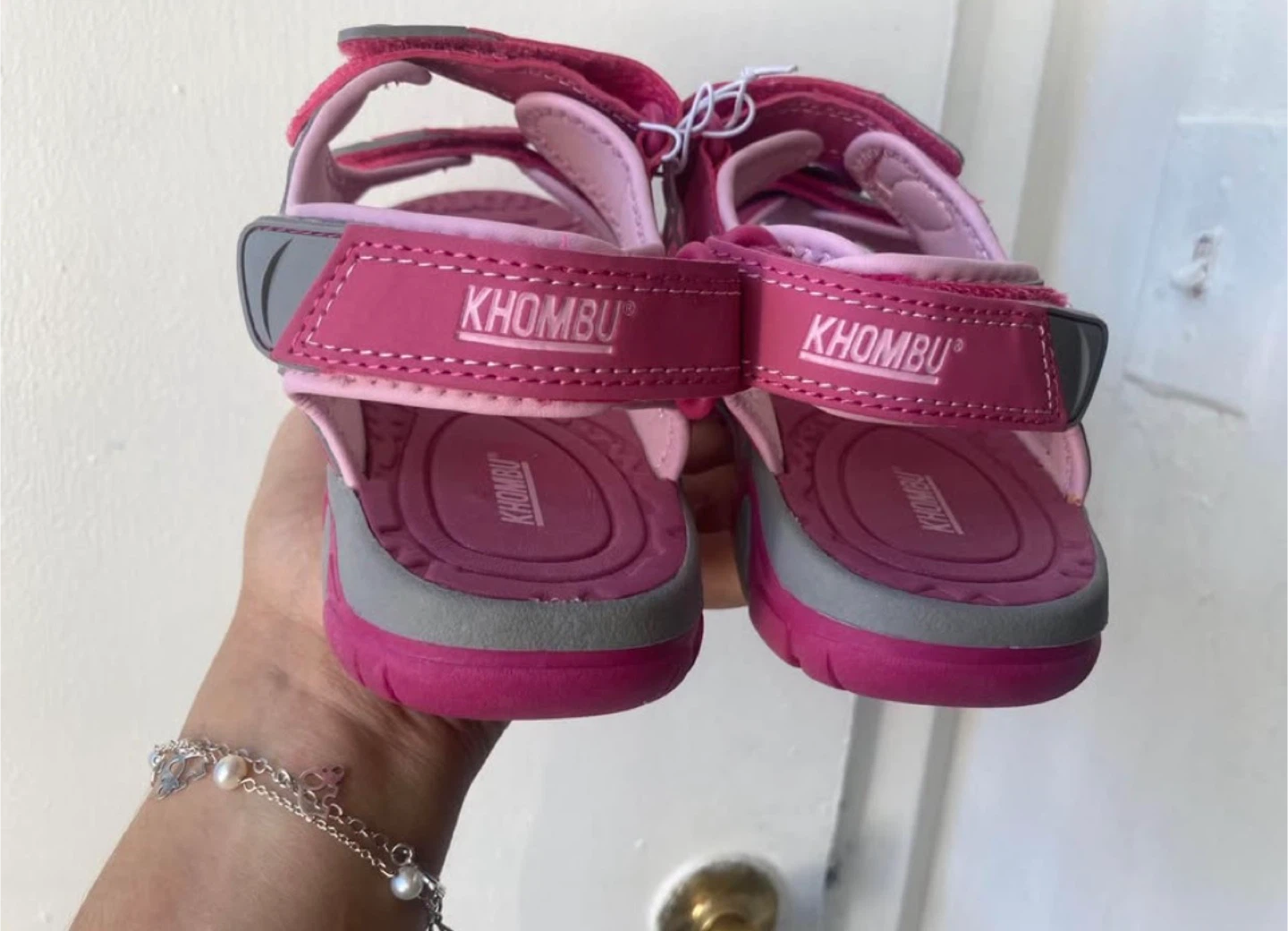 New girls sandals size 4 - photo 4