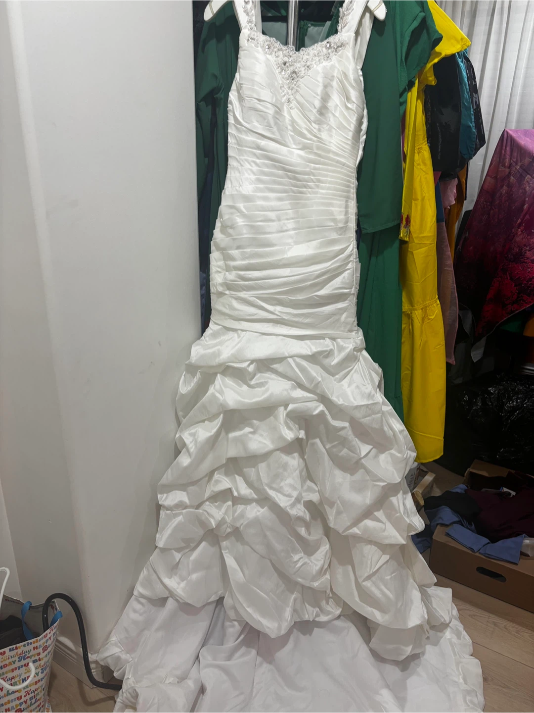 White Wedding Dress - photo 2