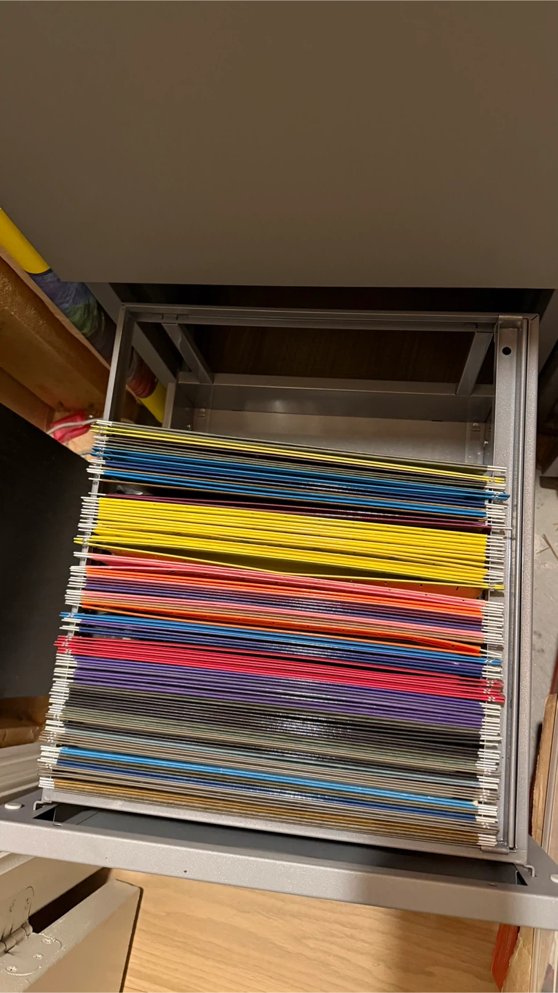 Grey 3-Drawer Filing Cabinet - photo 2