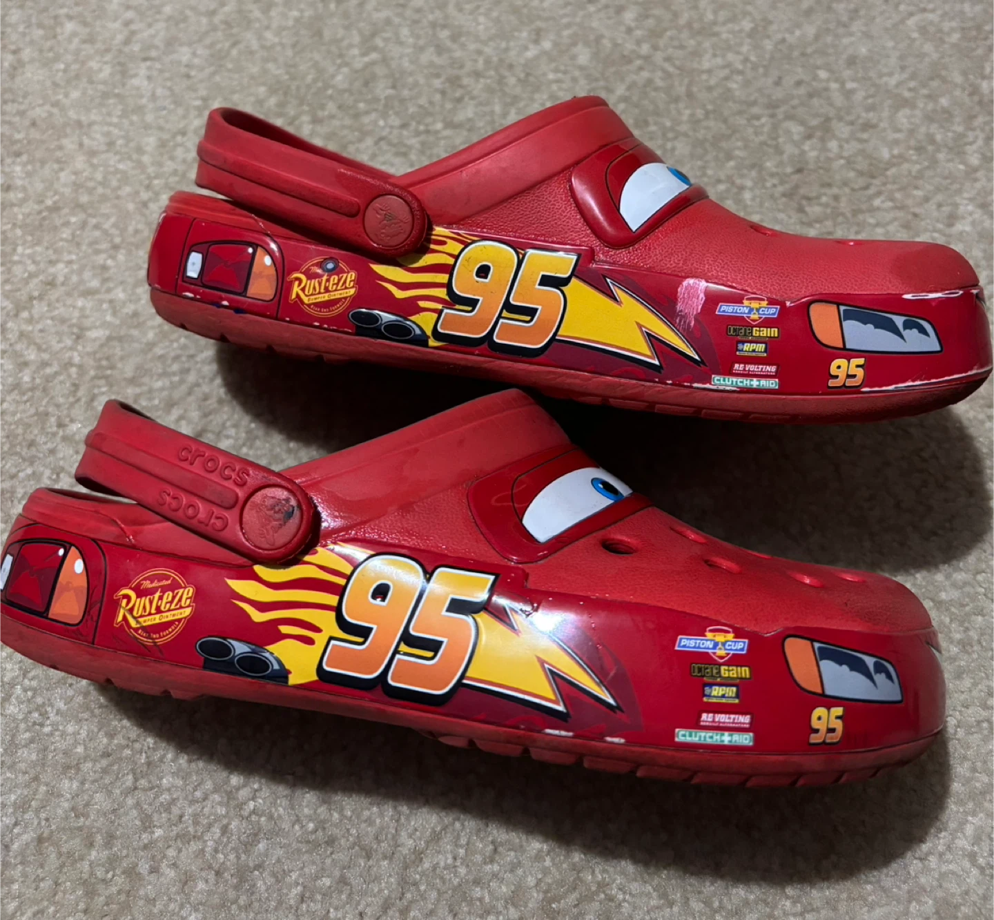 Crocs Lightning McQueen Clogs Size 5 Toddler/Youth - photo 2