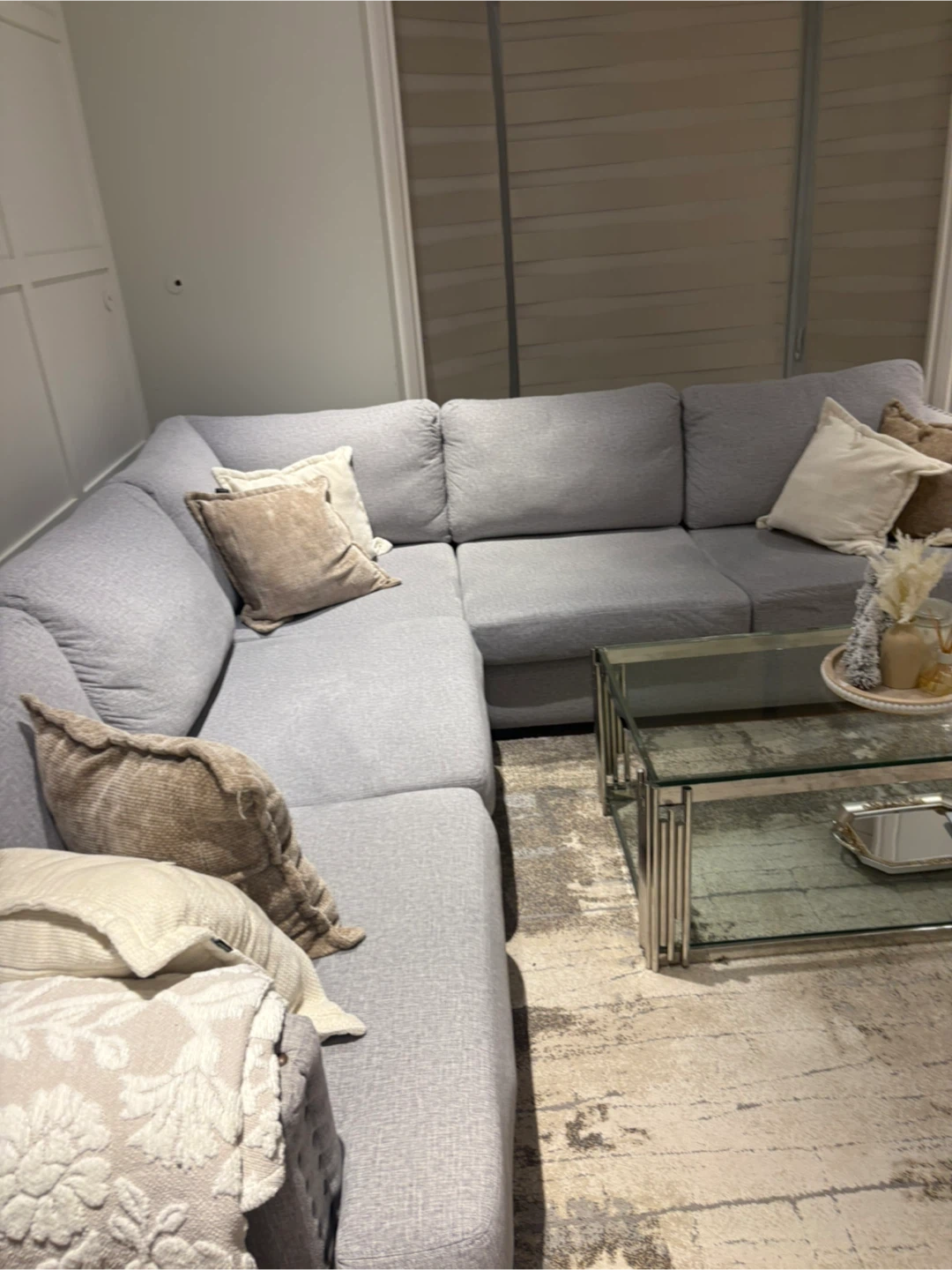Light Grey Sectional Sofa with Decorative Studding - photo 3