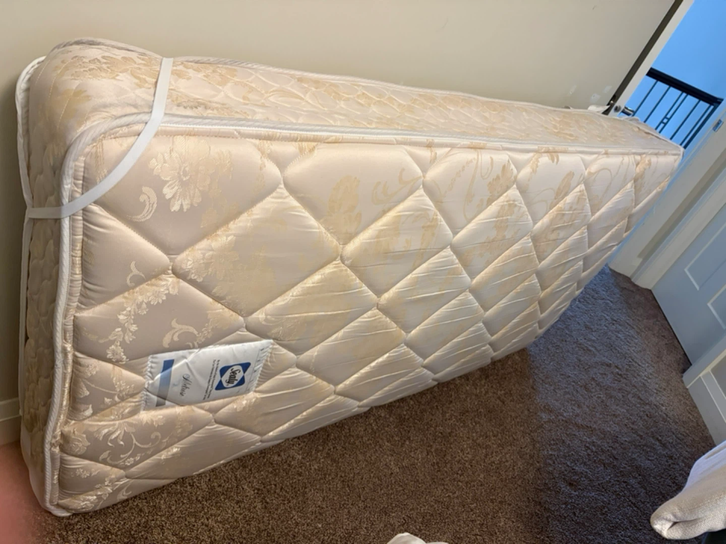 Sealy Melrose Mattress - photo 2
