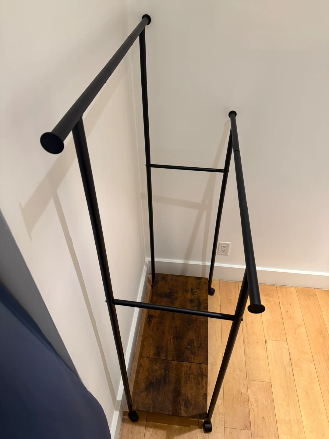 Double-Rod Clothes Rack with Shelf - photo 3