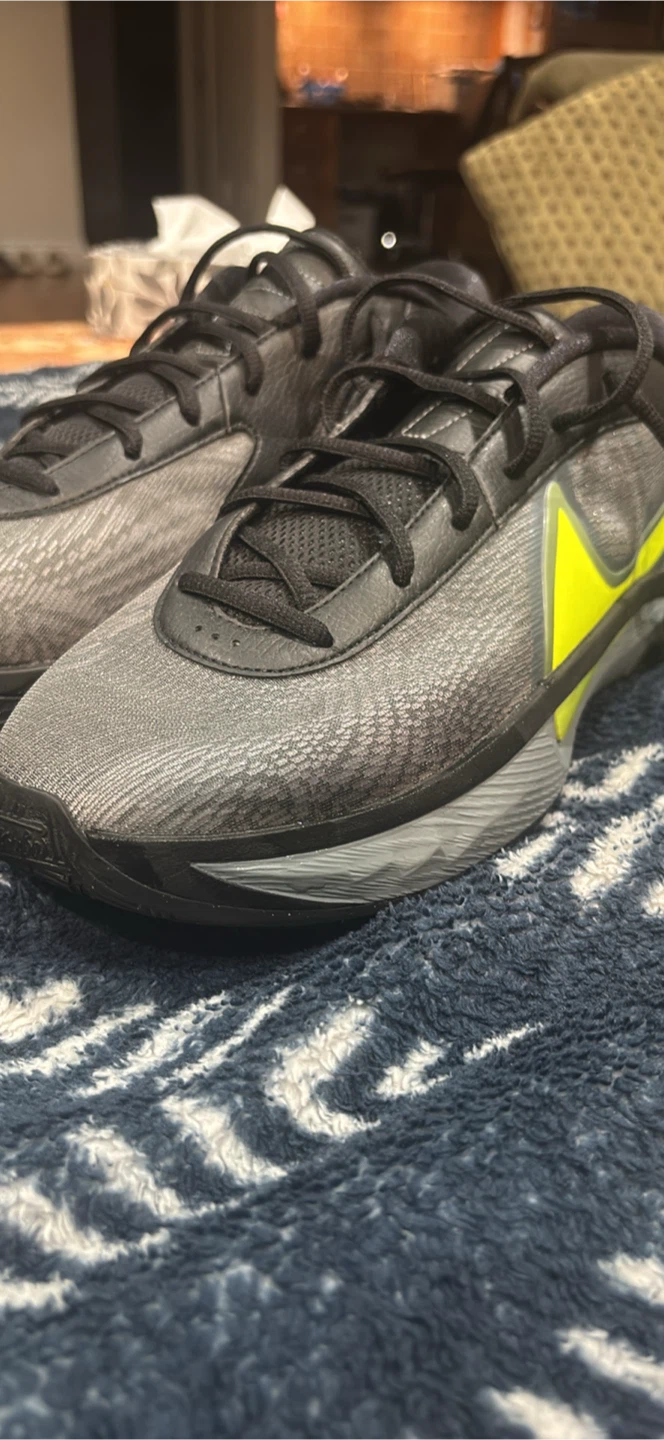 Nike Men's basketball Shoes